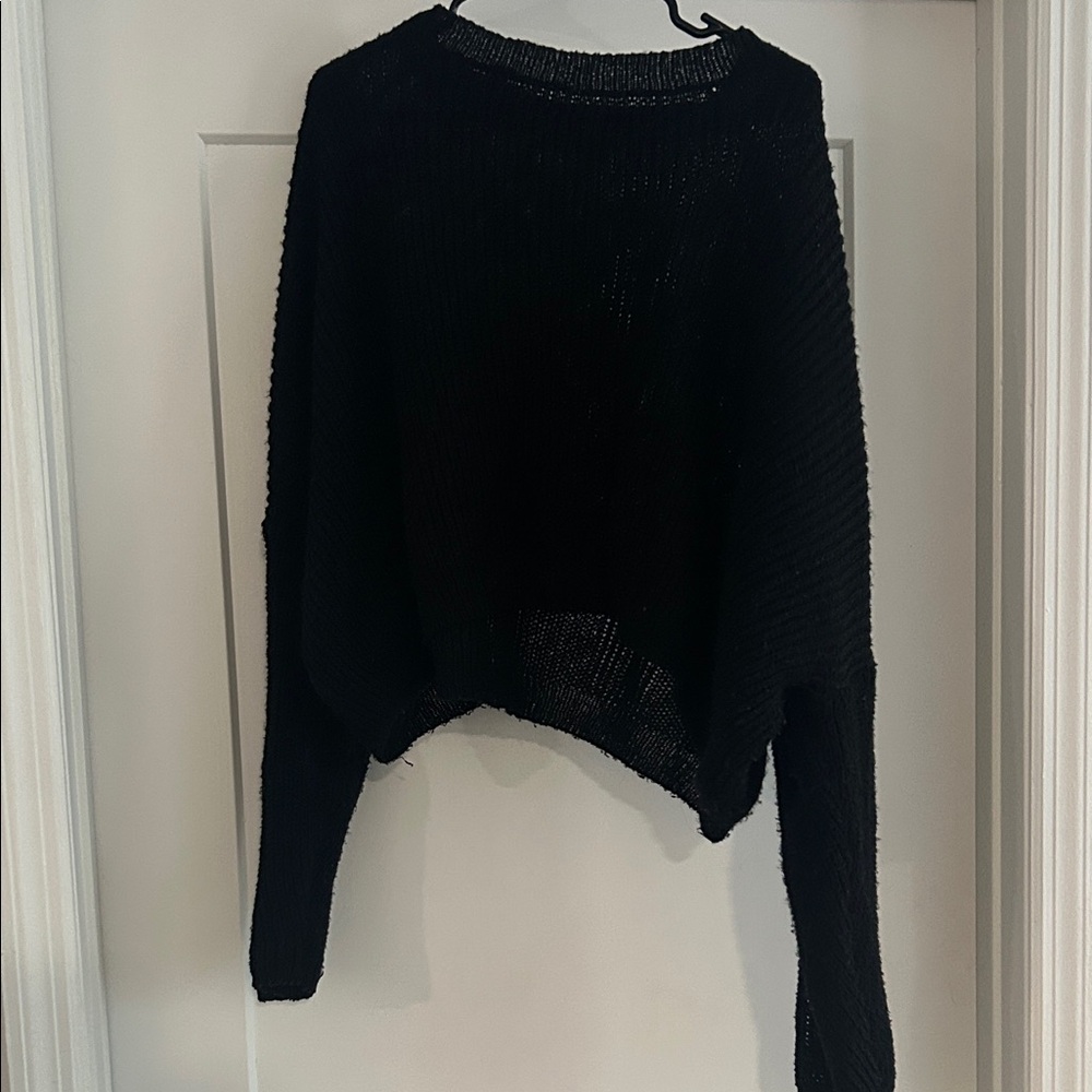 SHEIN Black Crew Neck Sweater